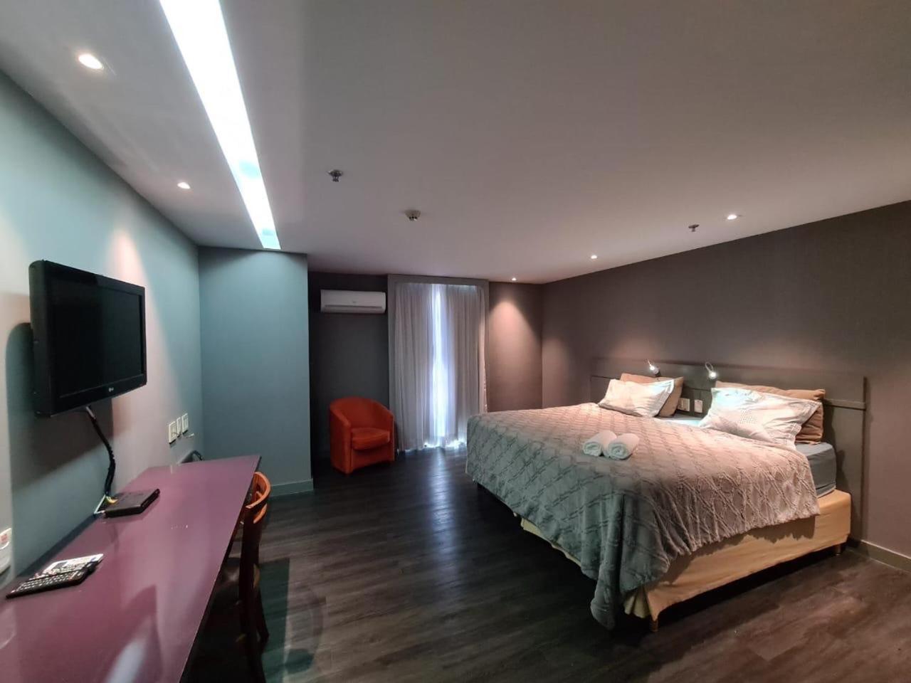 Flat Particular - Ap 102 - No Grand Mercure Brasilia